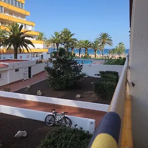 Con Vistas A Playa Y Con Piscina Apartamento